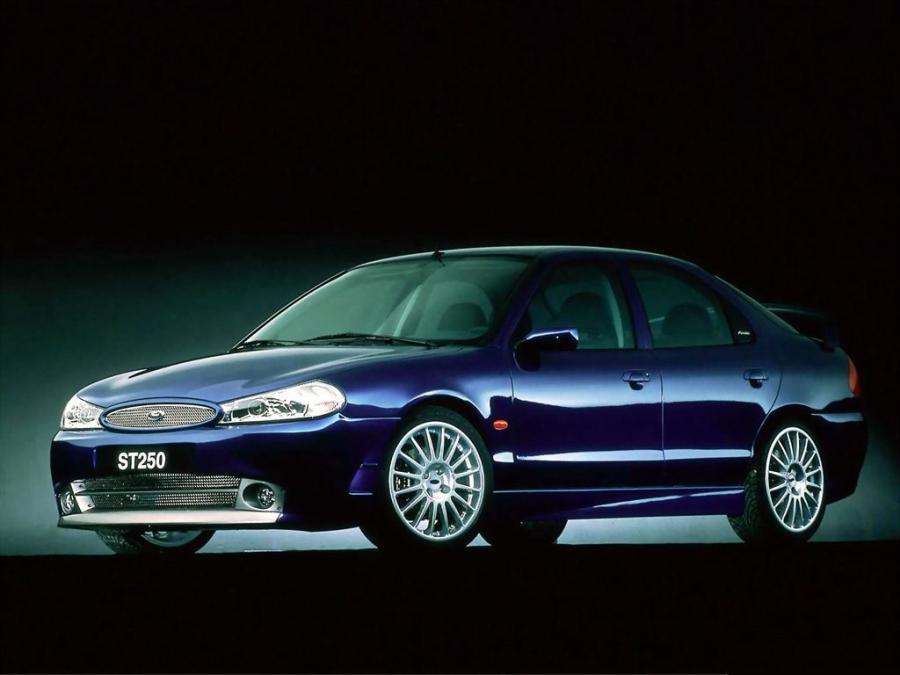  Ford Mondeo ST250 ECO Concept 1999 года  (фото 1 из 1)